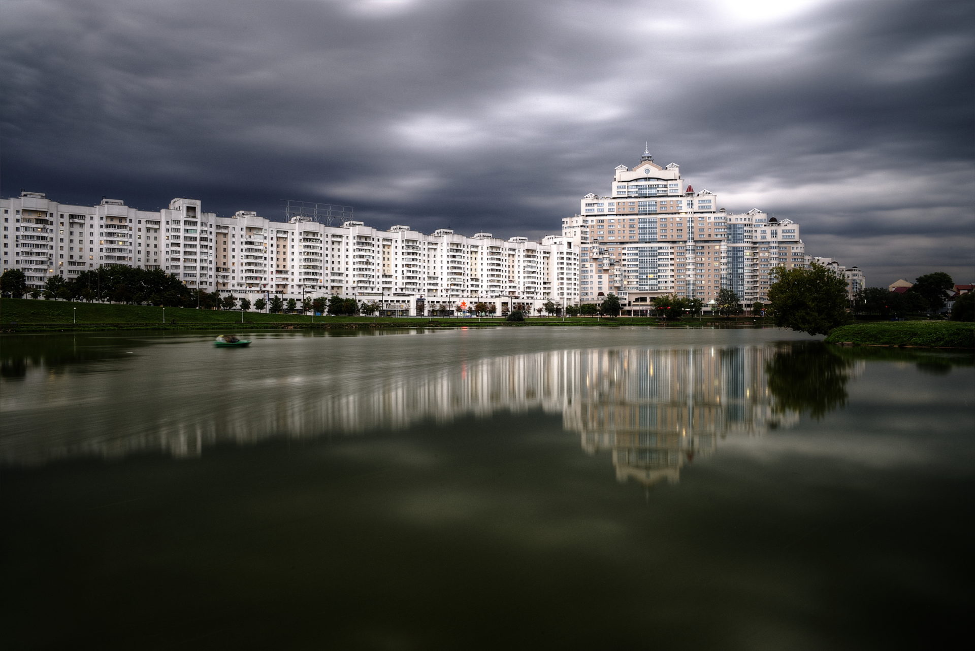 Hovedstaden Minsk i uvær.